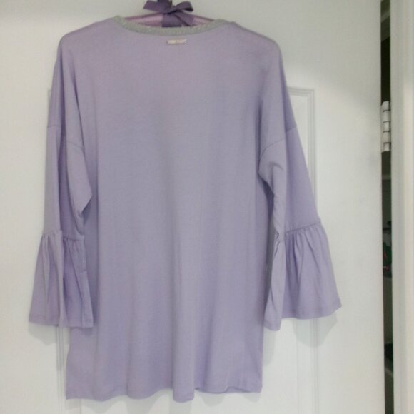 New Michael Kors Light Lilac Purple w/ Silver Shimmery Trim Bell Sleeve Top M - Picture 7 of 9